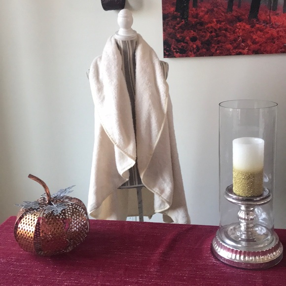 Jackets & Blazers - Ladies Faux Fur Shawl / Vest - soft, cozy, pretty